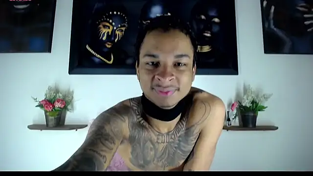 Snapshot of Tatoo_Noah chatting on February 19, 2026, 1:08 pm Tatoo Noah online show from February 19, 2026, 1:08 pm