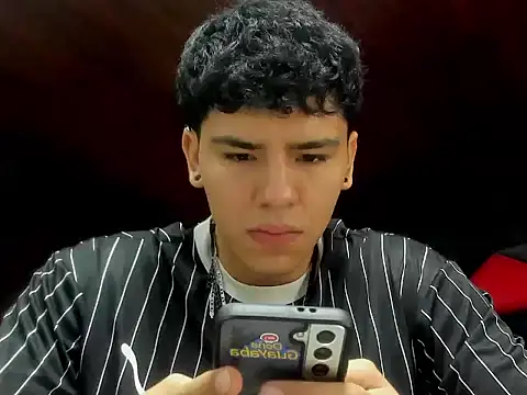 Tobias Vega online show from March 12, 2026, 7:29 pm