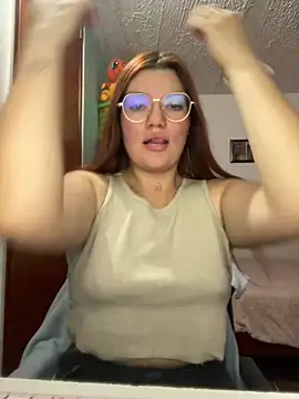 Vixroy7 online show from April 14, 2026, 9:53 pm