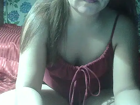 juliana babe online show from April 8, 2026, 11:28 pm