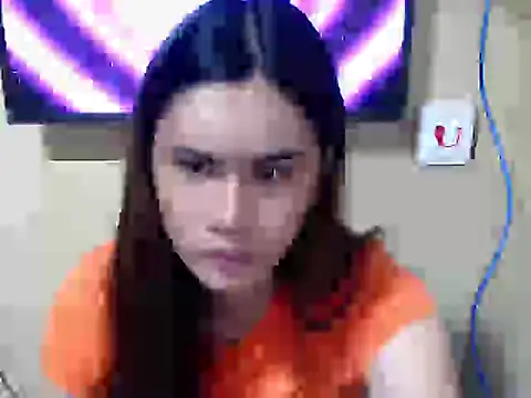 Snapshot of Wild_DanicaX chatting on April 14, 2026, 1:43 am Wild DanicaX online show from April 14, 2026, 1:43 am