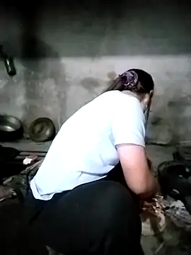 cutebobi online show from March 24, 2026, 10:37 am