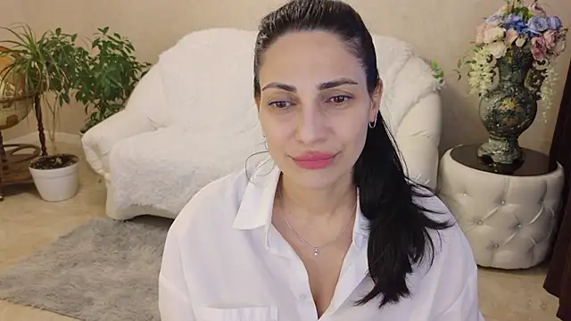 LovelyBeatrice online show from March 23, 2026, 10:15 am