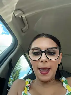 HiddendesireXO01 online show from June 7, 2026, 10:20 am