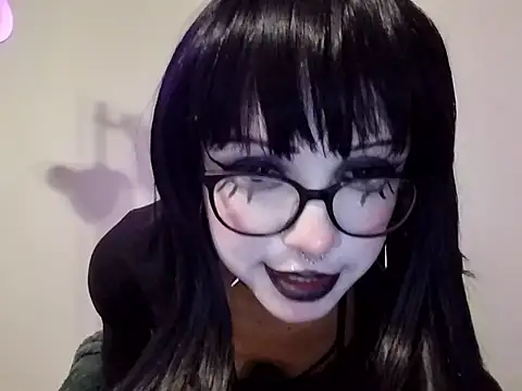 k1ttycl0wn online show from January 19, 2026, 1:42 am