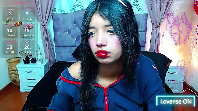 Esmeralda-18 online show from March 2, 2026, 11:28 am