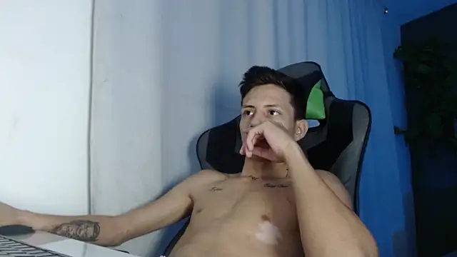 Snapshot of Didi_hard chatting on April 15, 2026, 1:48 pm Didi hard online show from April 15, 2026, 1:48 pm