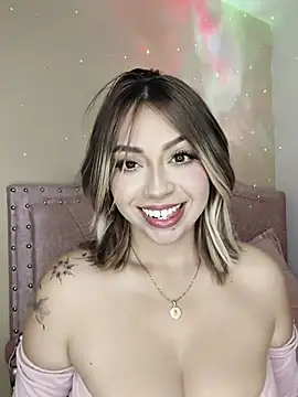 BellaDonna 16 online show from May 14, 2026, 1:02 am