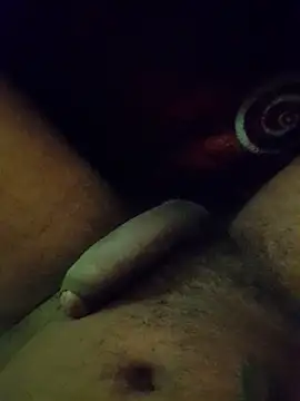 Luxfero76 online show from May 14, 2026, 11:46 pm