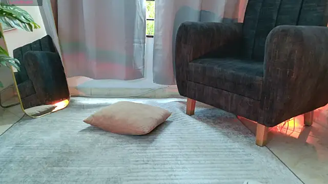 aramjones online show from April 19, 2026, 2:29 pm