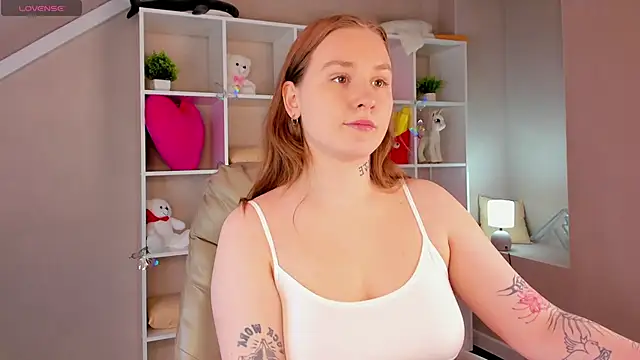 Snapshot of Stella_Soul chatting on February 19, 2026, 9:28 am Stella Soul online show from February 19, 2026, 9:28 am