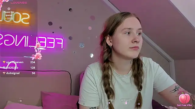 Snapshot of Stella_Soul chatting on April 11, 2026, 7:45 am Stella Soul online show from April 11, 2026, 7:45 am