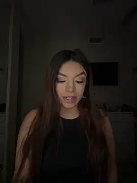 Snapshot of Mandygonewild chatting on April 9, 2026, 6:30 am Mandygonewild online show from April 9, 2026, 6:30 am