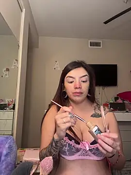 Snapshot of Mandygonewild chatting on March 17, 2026, 5:16 pm Mandygonewild online show from March 17, 2026, 5:16 pm