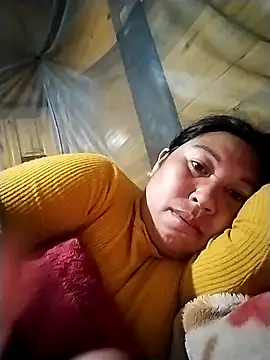 kussecka online show from February 19, 2026, 1:13 am