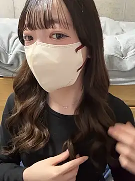 Snapshot of Hazuki_45 chatting on February 2, 2026, 4:33 am Hazuki 45 online show from February 2, 2026, 4:33 am