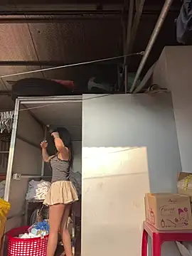 Lyn-be99 online show from March 19, 2026, 1:05 am