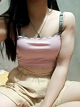 Snapshot of Kowew-nkie chatting on February 5, 2026, 12:34 pm Kowew-nkie online show from February 5, 2026, 12:34 pm