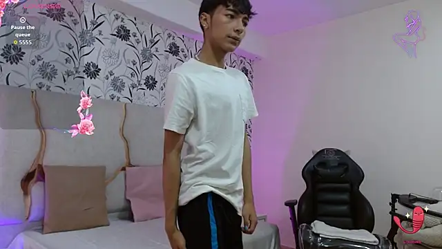 Snapshot of osamu_tay chatting on February 13, 2026, 11:43 am osamu tay online show from February 13, 2026, 11:43 am