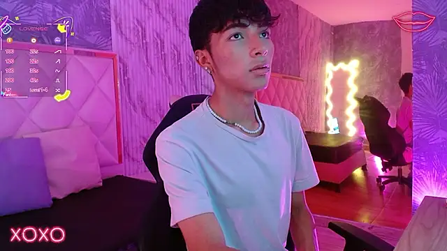 Snapshot of osamu_tay chatting on February 21, 2026, 7:16 pm osamu tay online show from February 21, 2026, 7:16 pm