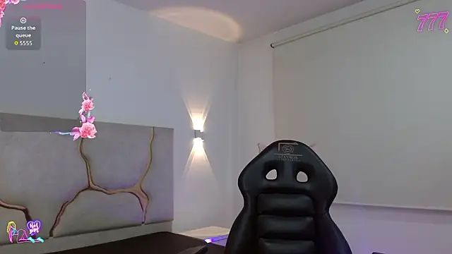 Snapshot of TINY_TAY chatting on March 2, 2026, 11:50 am TINY TAY online show from March 2, 2026, 11:50 am