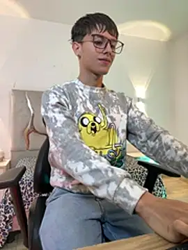 EVAN TAY online show from February 18, 2026, 3:15 am