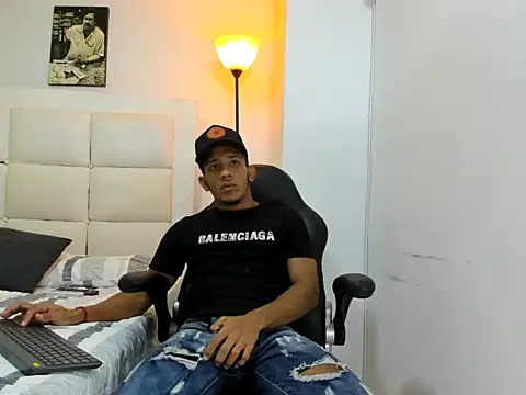 ricky spensar23cm  online show from February 19, 2026, 2:30 am