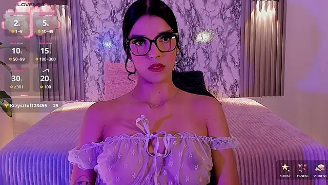 Snapshot of ChloeeMasonn chatting on February 12, 2026, 11:10 am ChloeeMasonn online show from February 12, 2026, 11:10 am