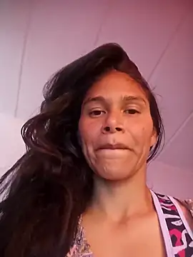 Snapshot of _aish_a chatting on March 17, 2026, 8:12 pm aish a online show from March 17, 2026, 8:12 pm