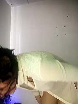 Snapshot of _aish_a chatting on March 11, 2026, 8:03 pm aish a online show from March 11, 2026, 8:03 pm