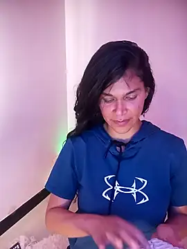 Snapshot of _aish_a chatting on March 18, 2026, 8:10 pm aish a online show from March 18, 2026, 8:10 pm