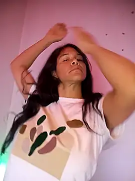 Snapshot of _aish_a chatting on March 22, 2026, 10:17 am aish a online show from March 22, 2026, 10:17 am