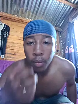 Snapshot of Peterveero12 chatting on February 15, 2026, 4:06 pm Peterveero12 online show from February 15, 2026, 4:06 pm