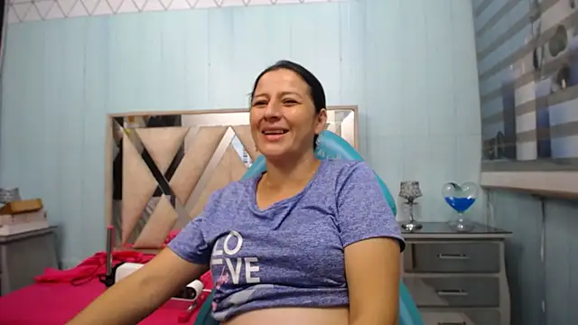 Snapshot of allison_max_tattoo chatting on February 8, 2026, 2:09 am allison max tattoo online show from February 8, 2026, 2:09 am