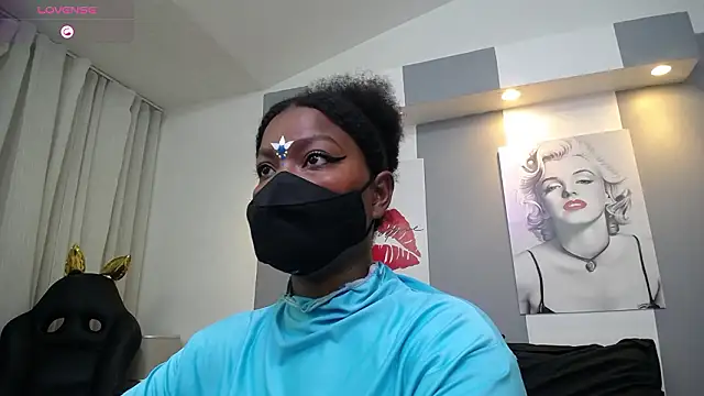 Snapshot of kavya_suri_ chatting on February 11, 2026, 6:52 pm kavya suri online show from February 11, 2026, 6:52 pm