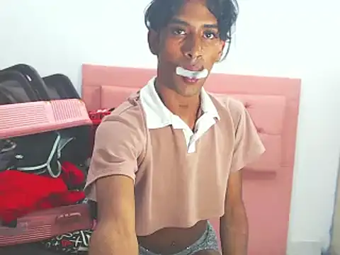 violetaconny online show from February 15, 2026, 2:01 am