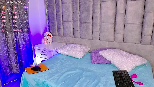 Snapshot of Ayla_Han chatting on June 12, 2026, 1:14 am Ayla Han online show from June 12, 2026, 1:14 am