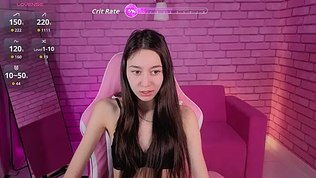 Snapshot of Nicole_Brownie chatting on March 5, 2026, 8:44 am Nicole Brownie online show from March 5, 2026, 8:44 am