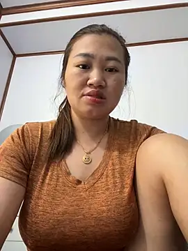 Snapshot of Puka2001 chatting on February 27, 2026, 3:29 am Puka2001 online show from February 27, 2026, 3:29 am