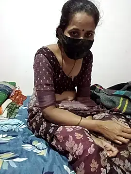 Snapshot of desicpl26 chatting on February 24, 2026, 5:25 pm desicpl26 online show from February 24, 2026, 5:25 pm