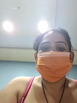 Snapshot of diyam4002 chatting on February 12, 2026, 2:06 pm diyam4002 online show from February 12, 2026, 2:06 pm