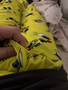 Snapshot of Inanbey chatting on February 3, 2026, 9:42 pm Inanbey online show from February 3, 2026, 9:42 pm