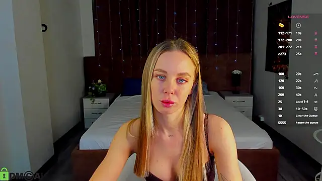 Tesssa Young online show from March 30, 2026, 12:56 am