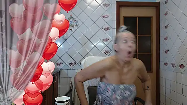 Snapshot of lukerya chatting on January 5, 2025, 6:13 am lukerya online show from January 5, 2025, 6:13 am