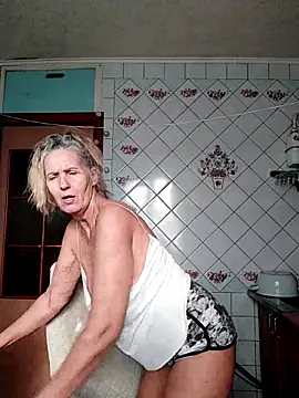 Snapshot of lukerya chatting on February 4, 2026, 7:36 am lukerya online show from February 4, 2026, 7:36 am