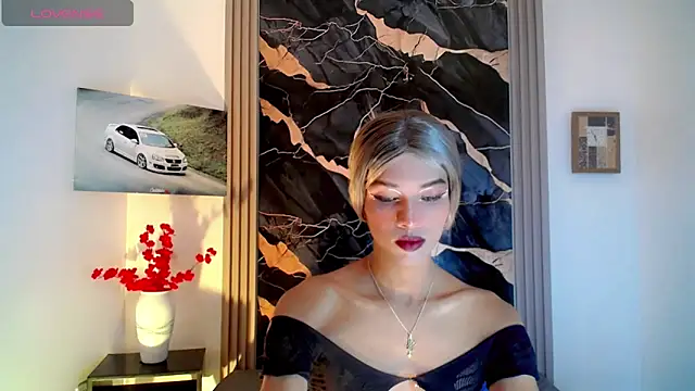 Samantha Ortega  online show from April 7, 2026, 10:50 am