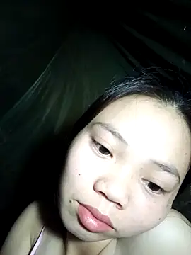 Snapshot of derylove_ chatting on February 27, 2026, 4:29 pm derylove online show from February 27, 2026, 4:29 pm