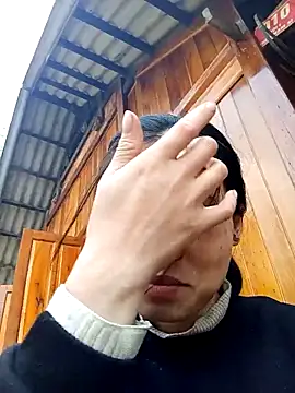 Snapshot of derylove_ chatting on March 3, 2026, 3:57 am derylove online show from March 3, 2026, 3:57 am