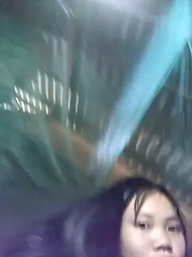 derylove  online show from April 3, 2026, 7:15 am