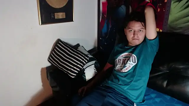 Snapshot of Kevin_Charless chatting on February 28, 2026, 11:43 am Kevin Charless online show from February 28, 2026, 11:43 am